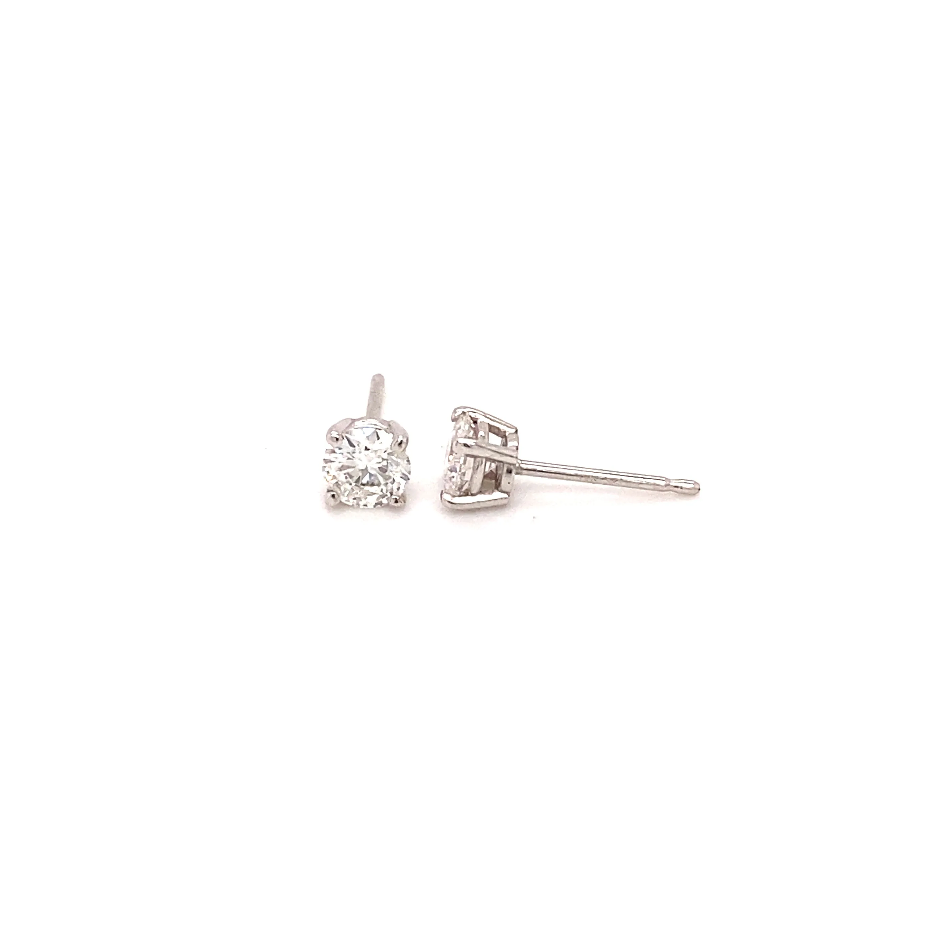 0.61ct G SI-2 Diamond 4-Prong Studs