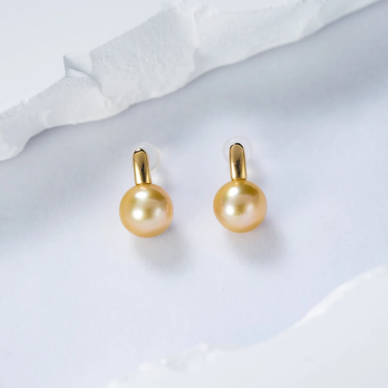 18K Solid Gold? South Sea Golden Pearl Stud Earrings KE00154