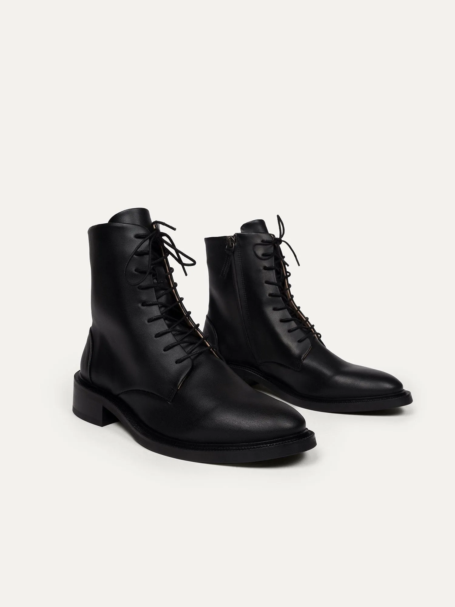 2pm Walk the City Vegan Leather Boots | Black