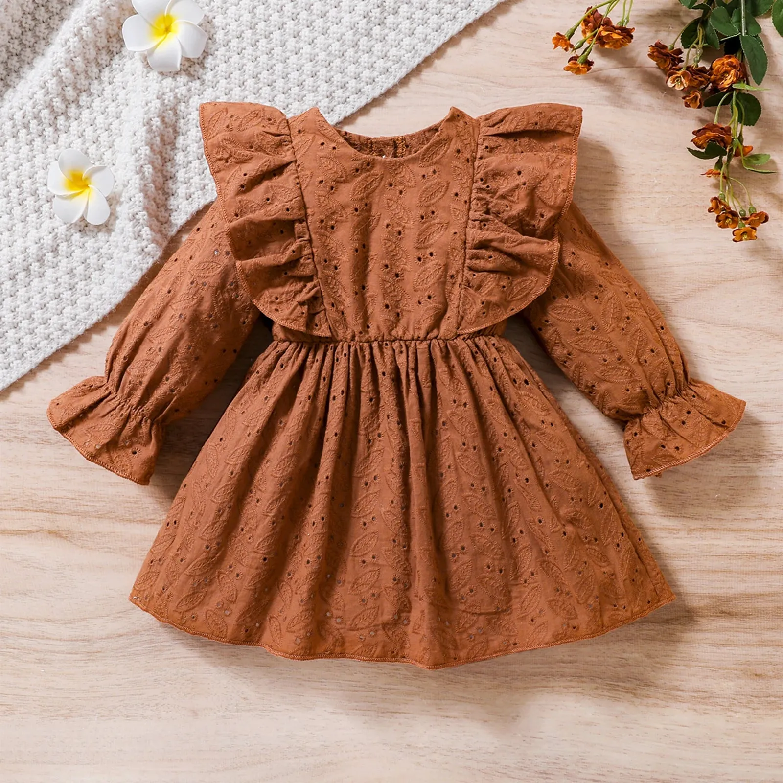 Adorable Eyelet Lace Ruffle Baby Girls Autumn Dress Layette