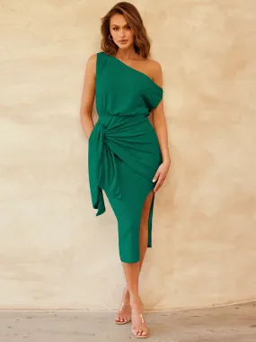 Beach Wedding Guest Attire: Elegant Single-Shoulder Slit Dress for Women