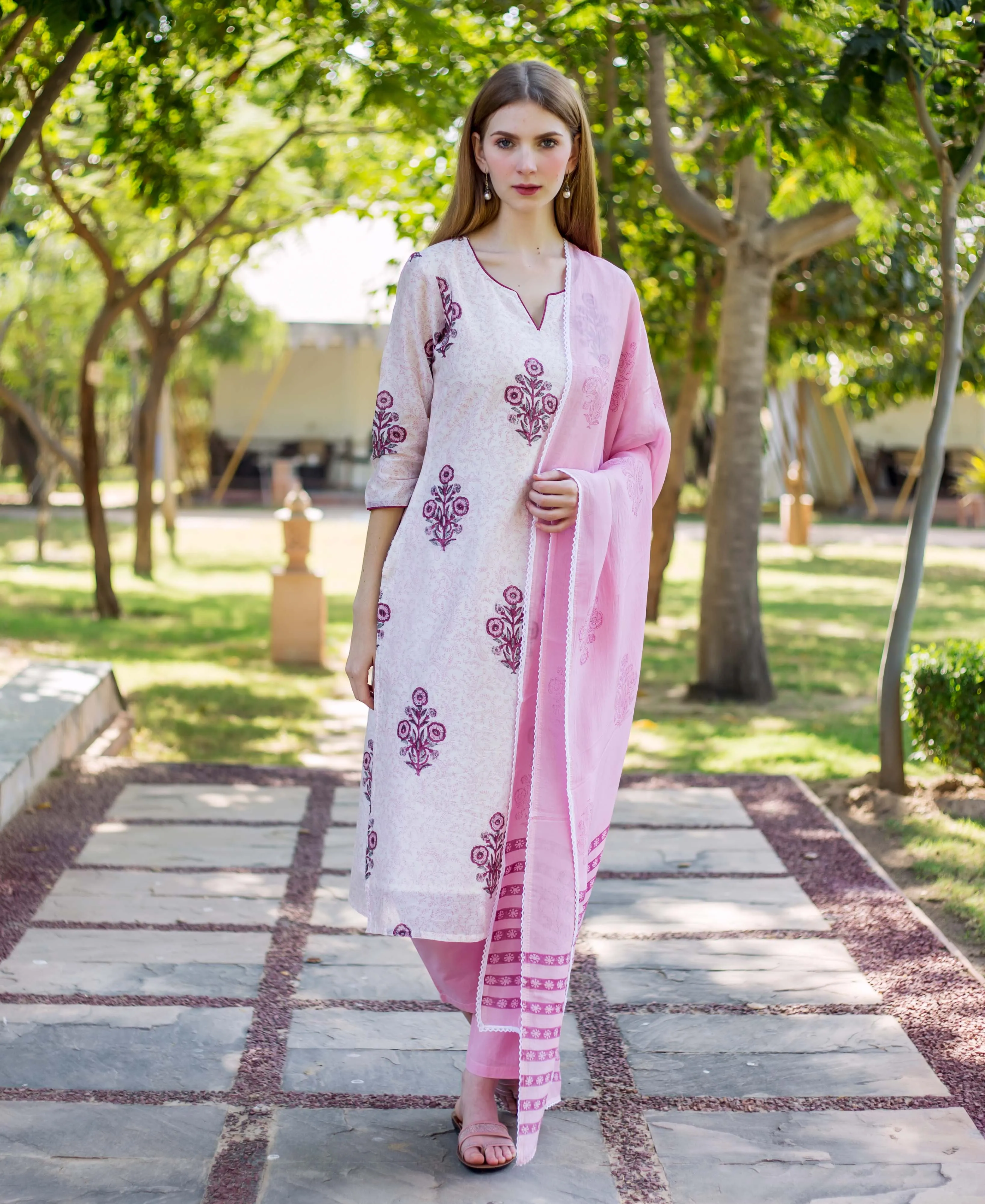 Dua White & Pink Block Printed Kurta