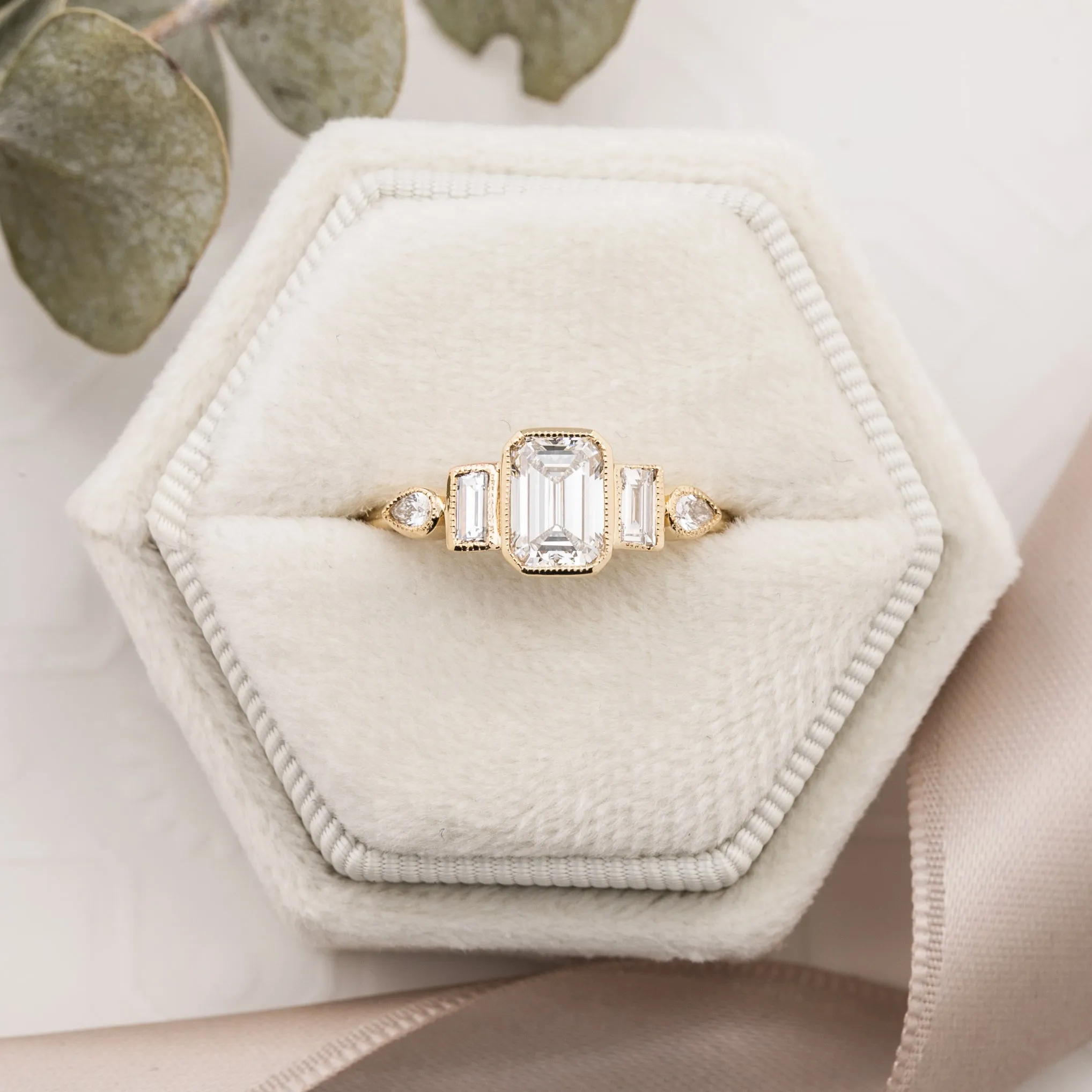 Edith Diamond Ring (Choose your own diamond)