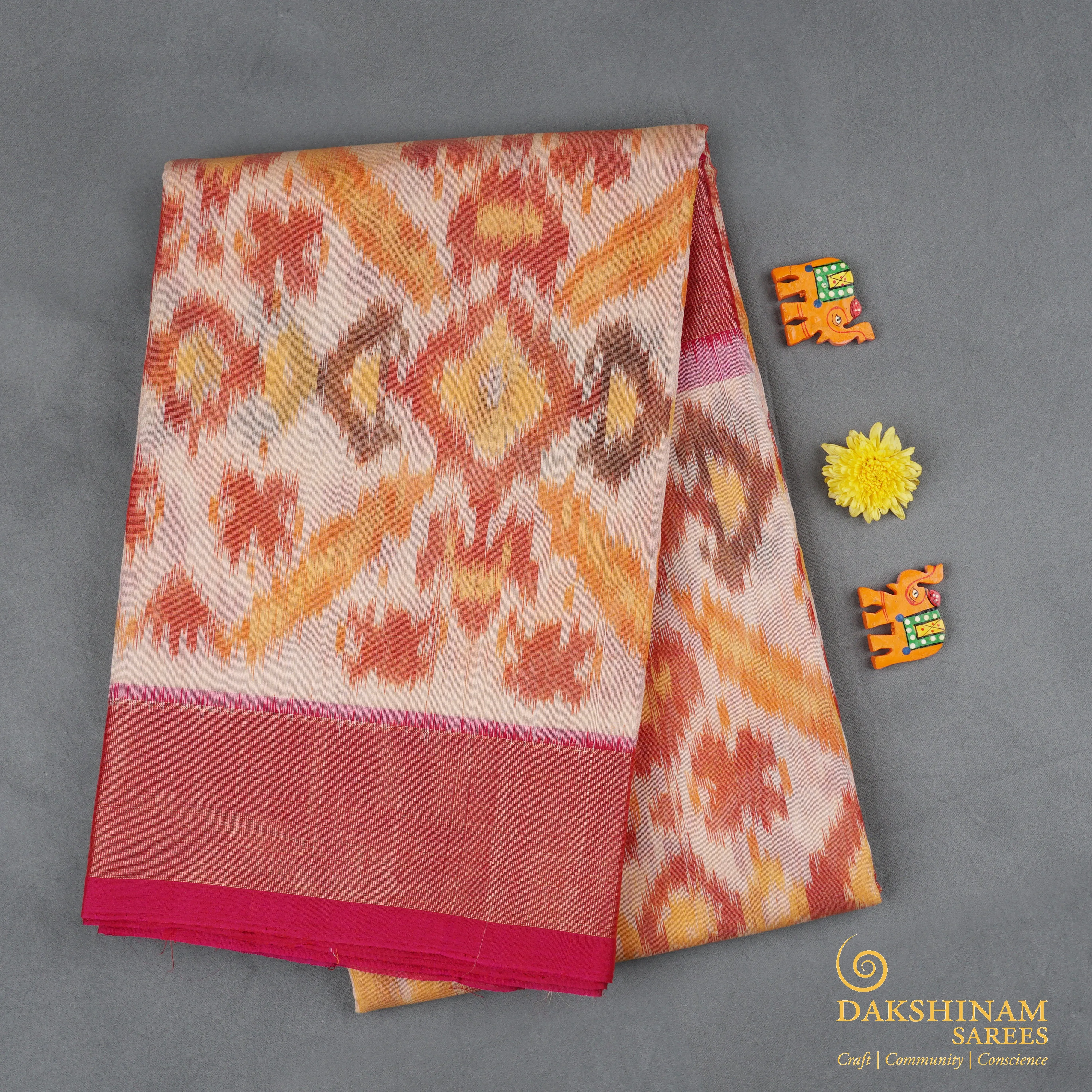 Handwoven Cream with Pink Silk Cotton Saree - 1698T007863DSC