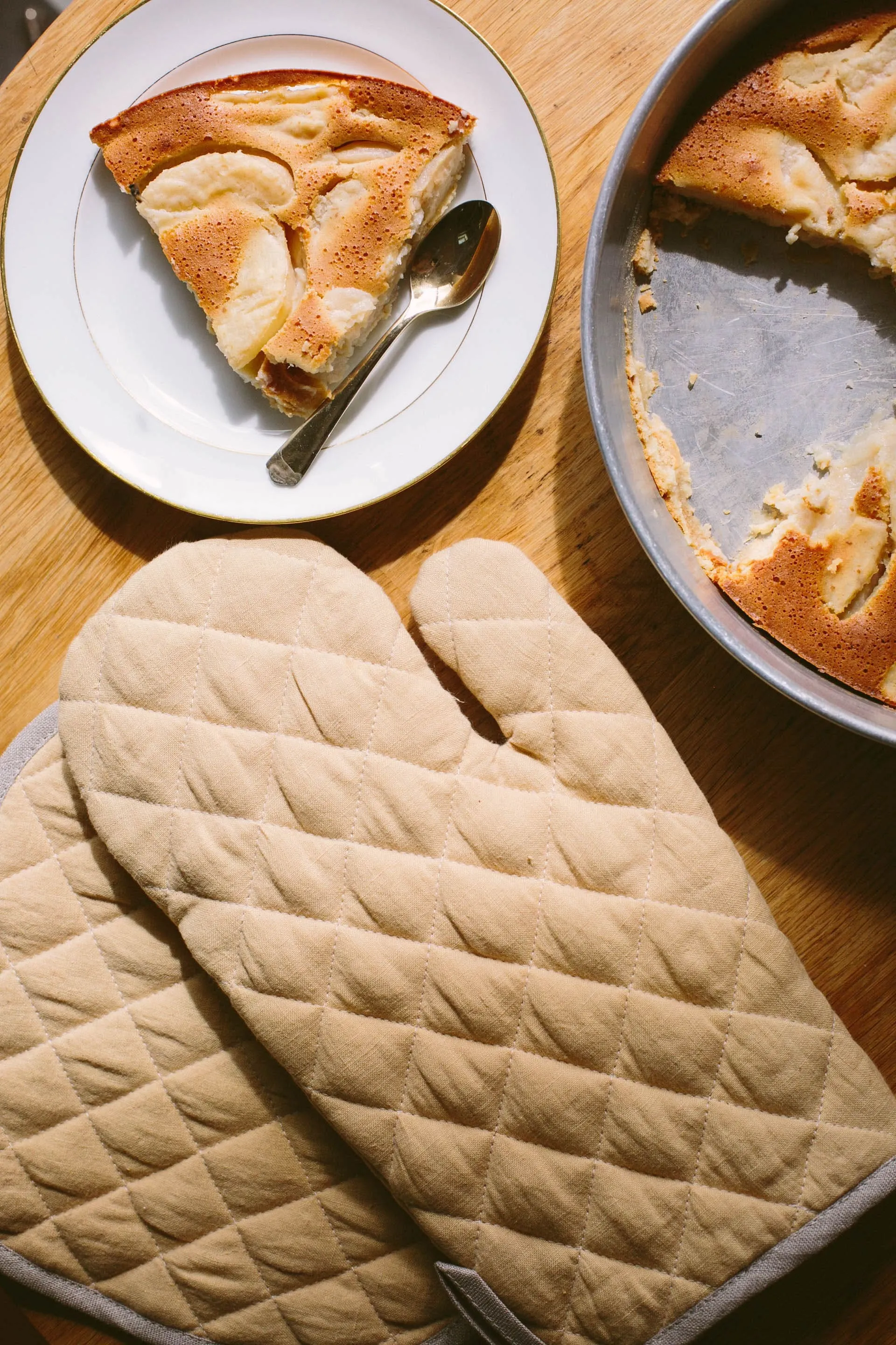 Linen Oven Mitt | Multiple Colours